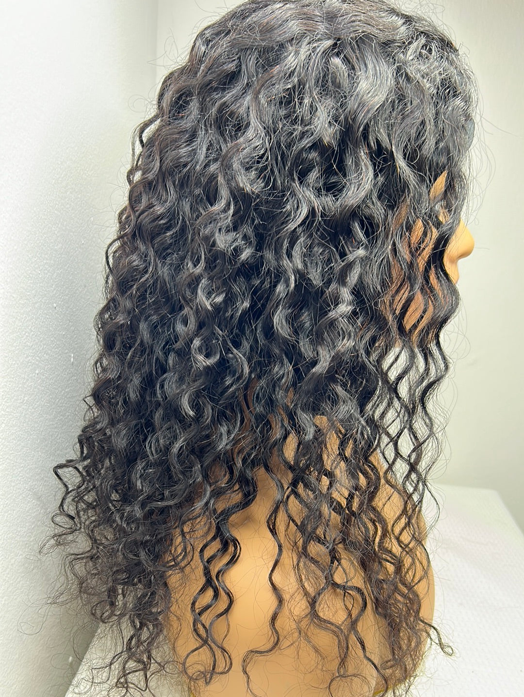 18” Curly Headband Wig